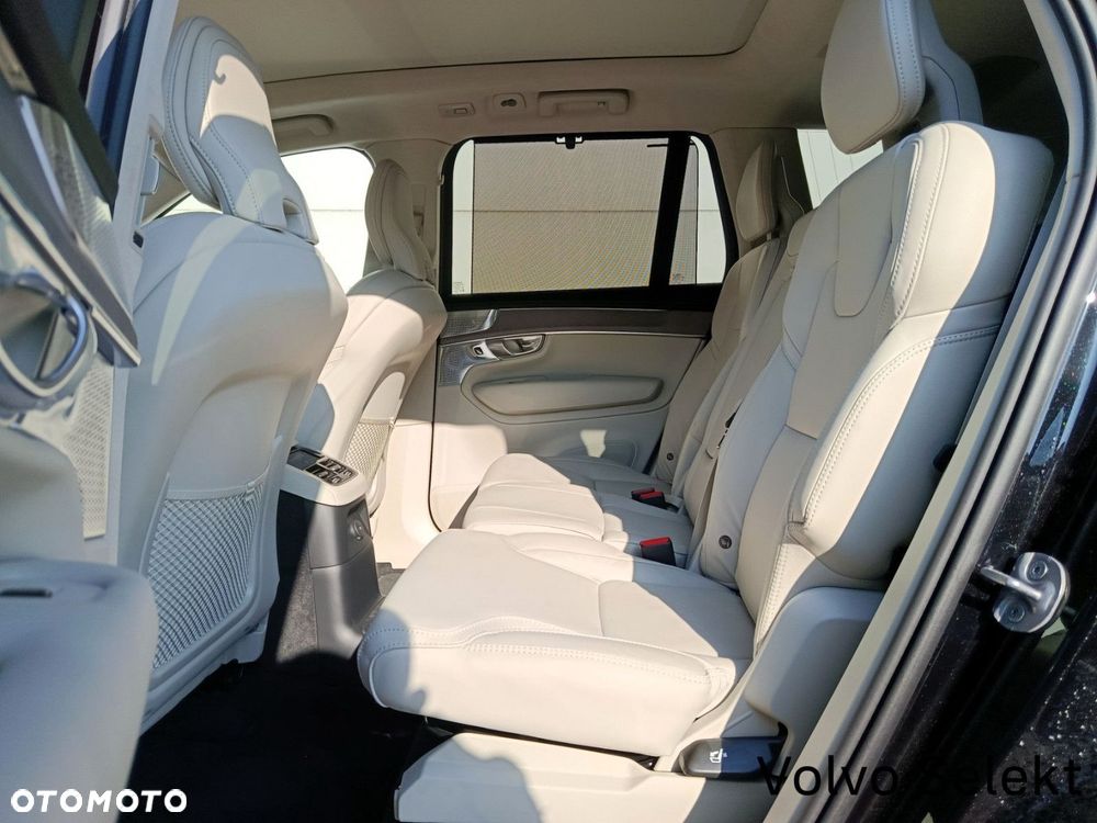 Volvo XC 90 - 12