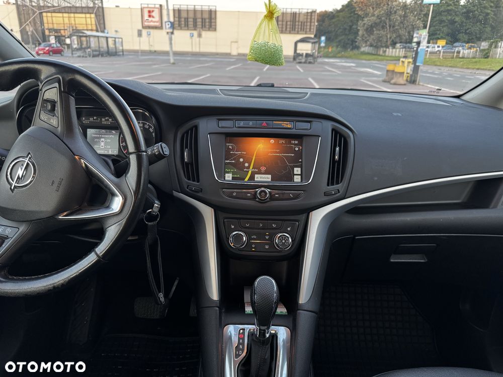 Opel Zafira - 3