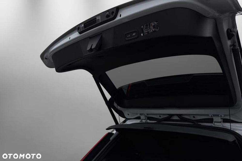 Volvo XC 40 T5 Recharge DKG RDesign - 33