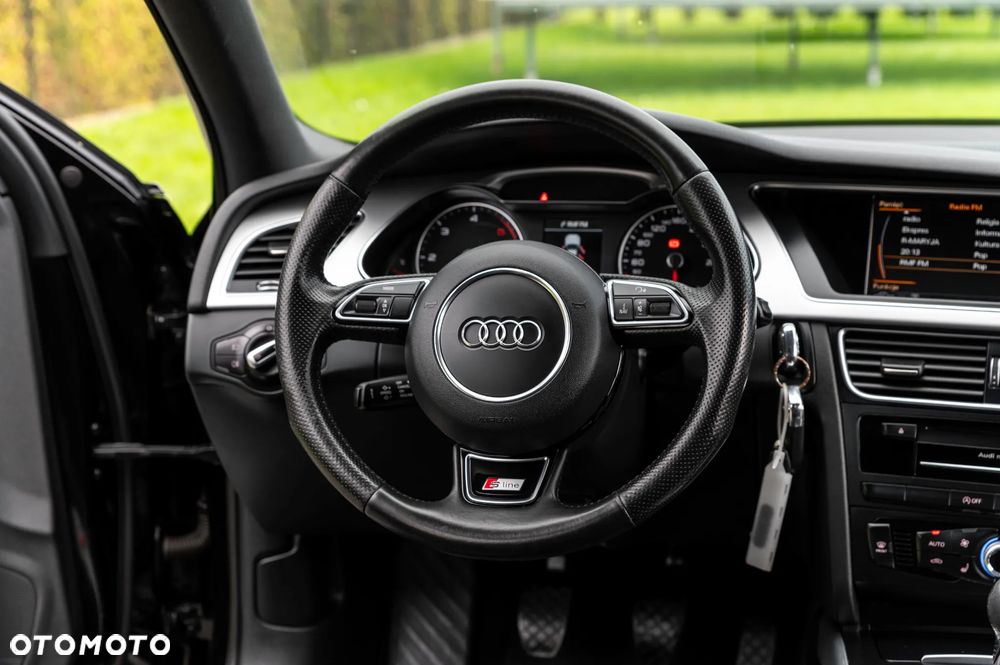 Audi A4 Avant 2.0 TDI DPF S line Sportpaket - 24