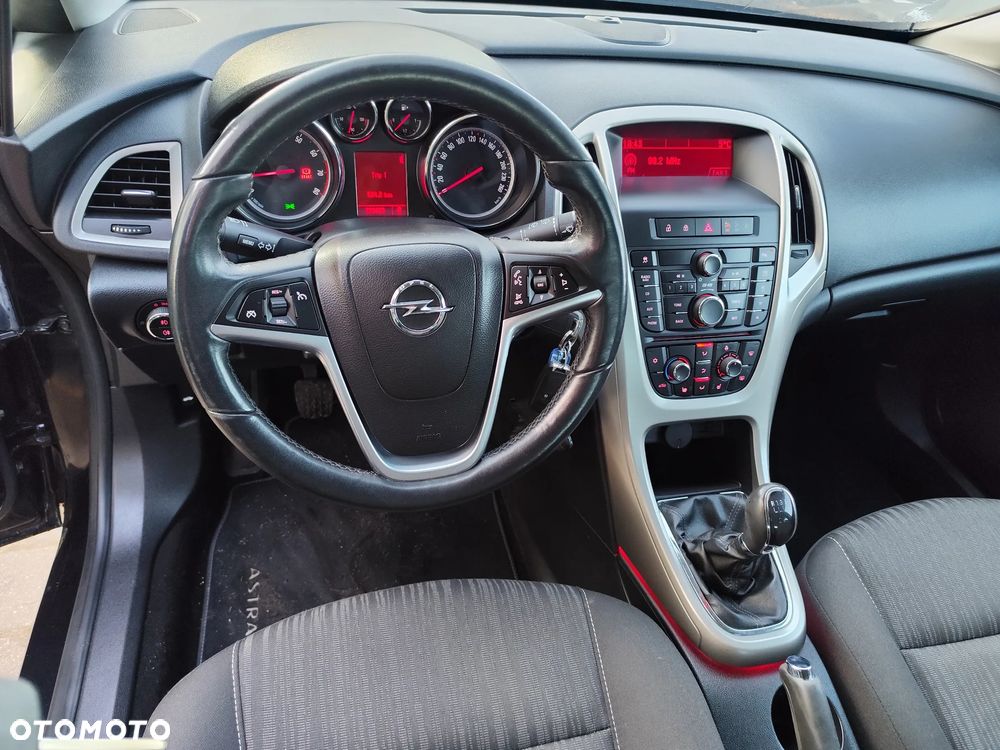Opel Astra 1.6 Edition Sport - 22