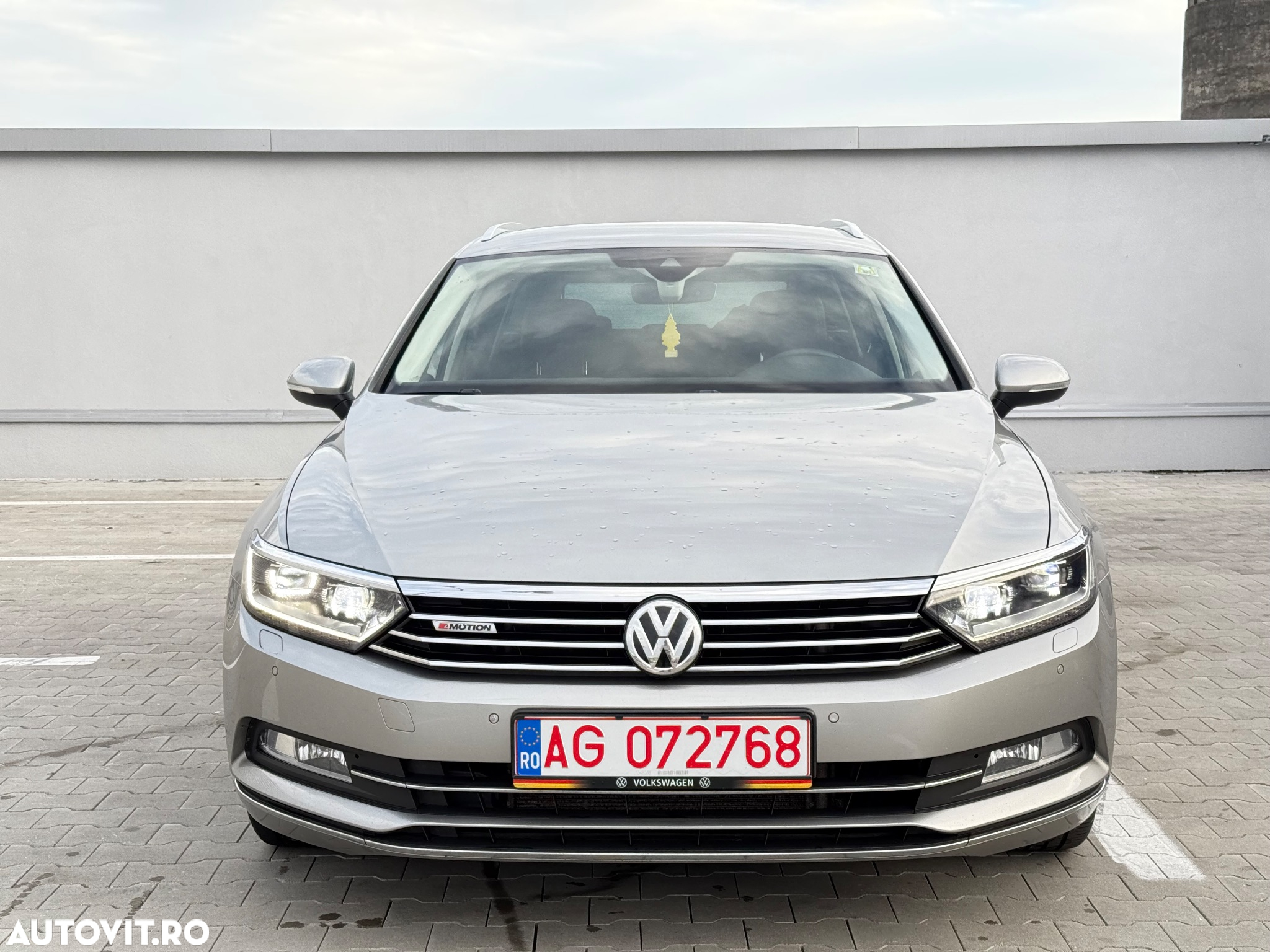 Volkswagen Passat Variant 2.0 BiTDI 4Mot DSG Highline - 24
