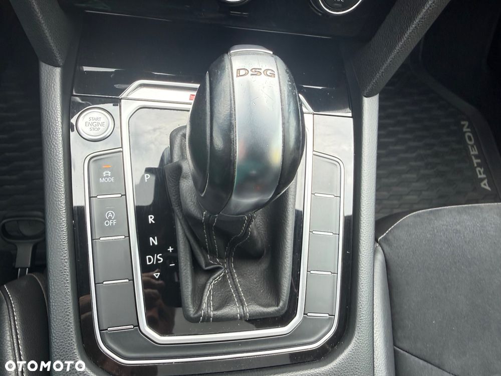 Volkswagen Arteon 2.0 TDI Bi-Turbo SCR 4Mot R-Line Edition DSG - 28