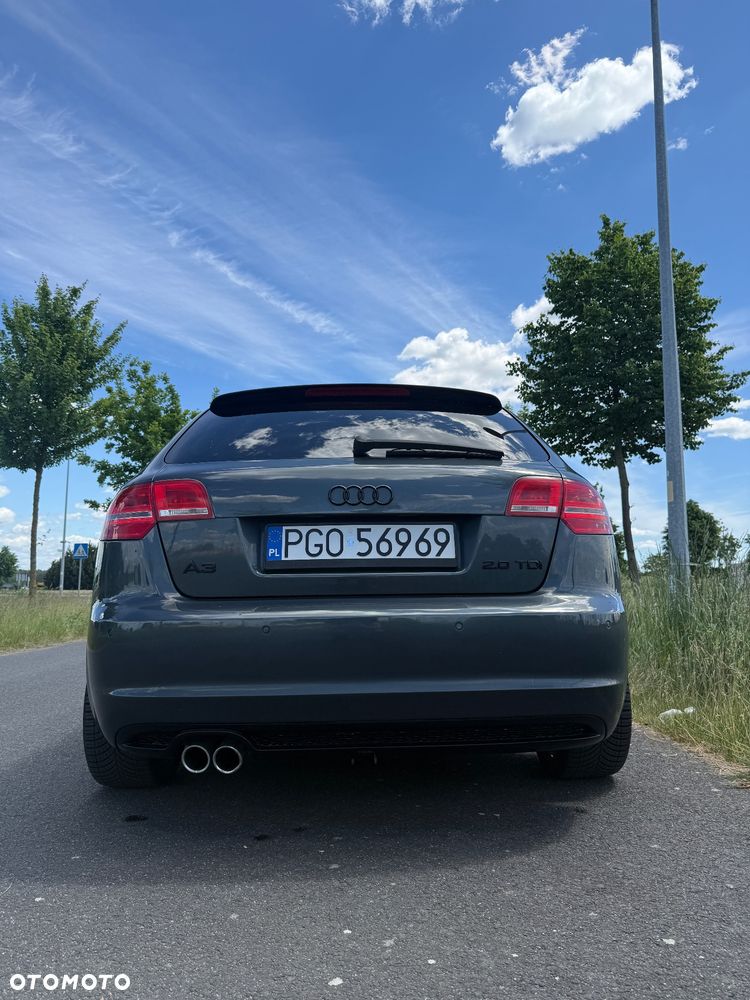 Audi A3 Sportback 2.0 TDI DPF quattro S line Sportpaket plus - 10