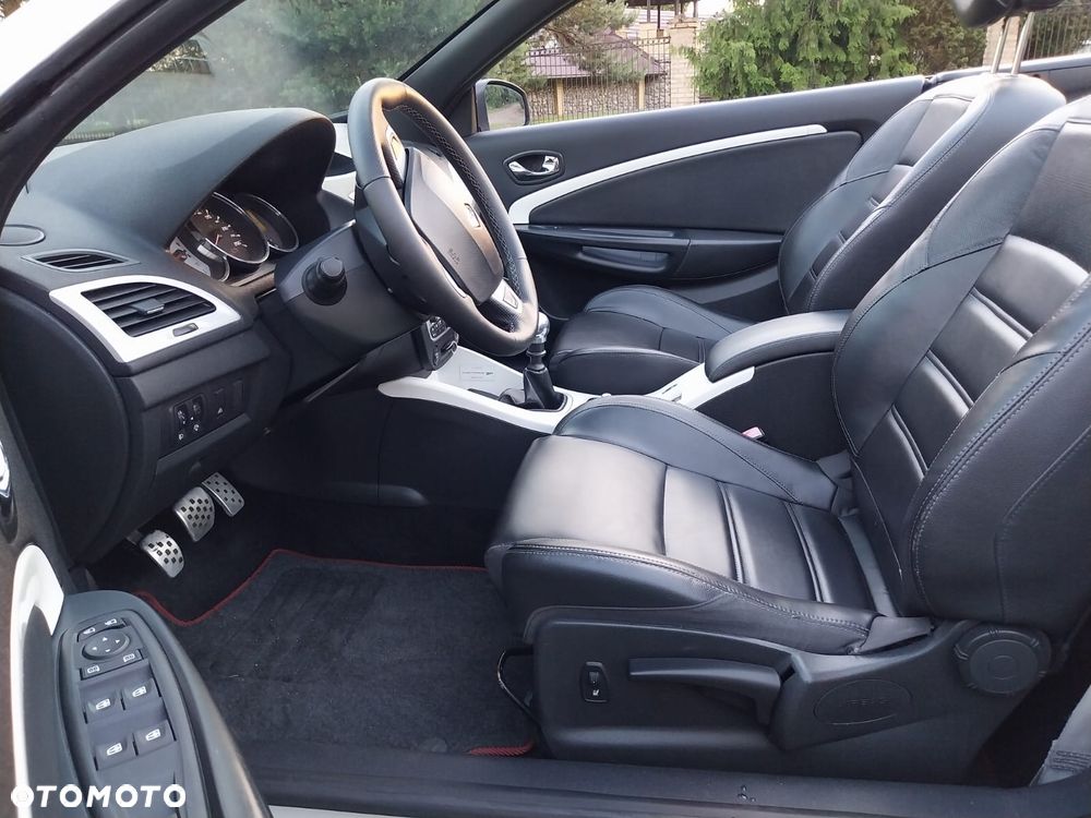 Renault Megane 1.5 dCi Energy Bose EU6 - 29