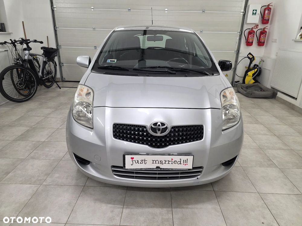 Toyota Yaris - 6