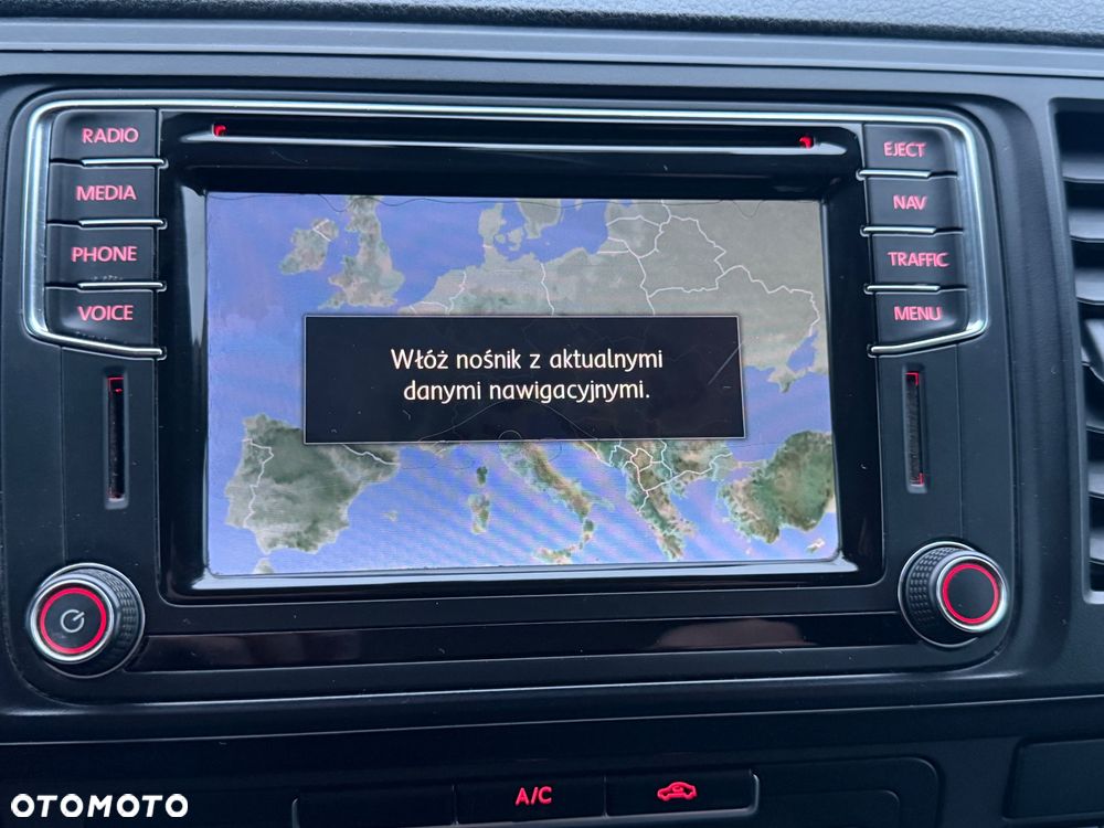 Volkswagen Transporter - 22