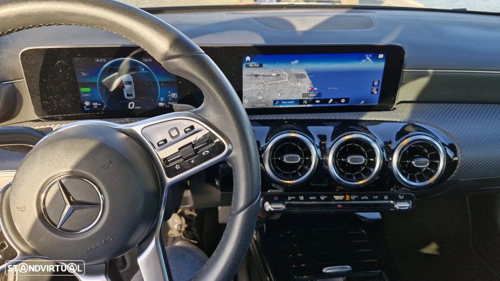 Mercedes-Benz A 250 Limousine e Style Plus - 18