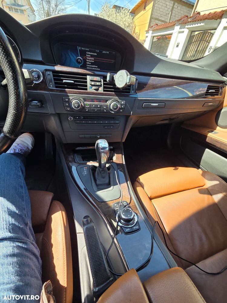 BMW Seria 3 320d - 19