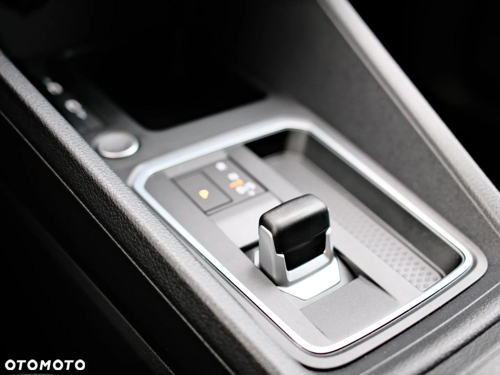 Ford Tourneo Connect Grand 1.5 EcoBoost Titanium - 19