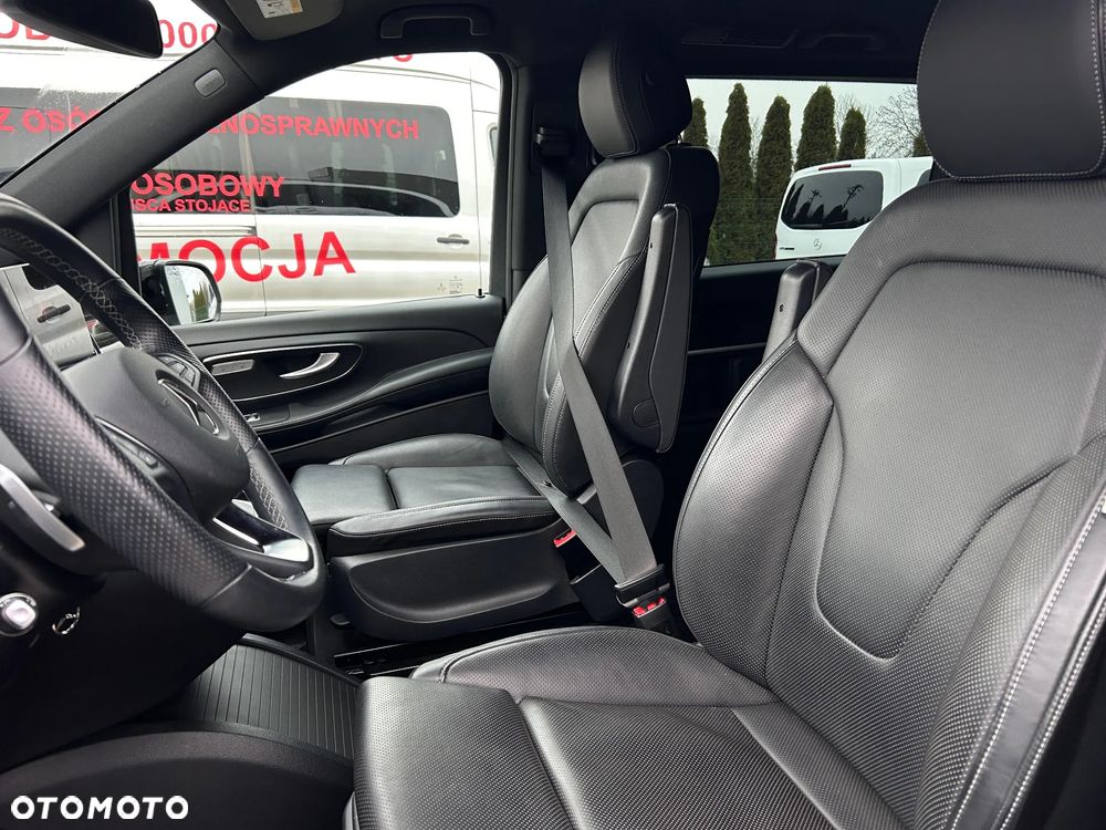 Mercedes-Benz Klasa V - 15