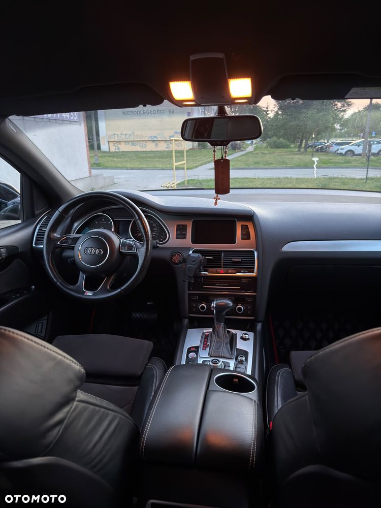 Audi Q7 3.0 TDI DPF Quattro Tiptronic - 24