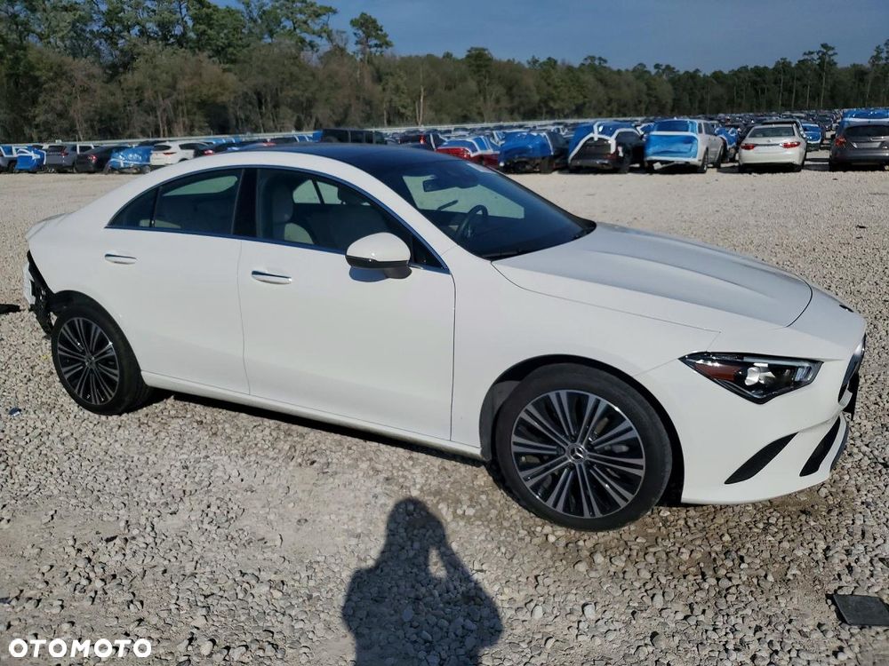 Mercedes-Benz CLA 250 4Matic 7G-DCT Edition 1 - 4