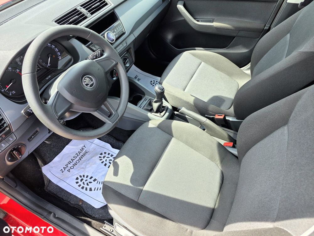 Skoda Fabia - 8