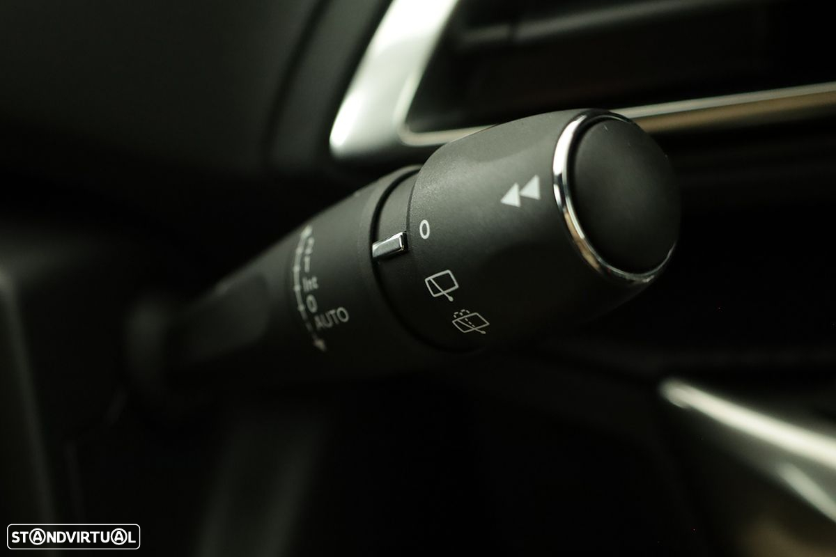 Peugeot 3008 1.2 PureTech Allure Pack - 17