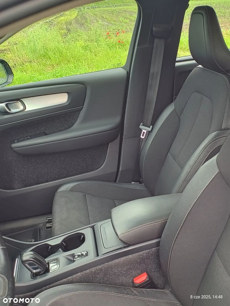 Volvo XC 40 D4 AWD - 12