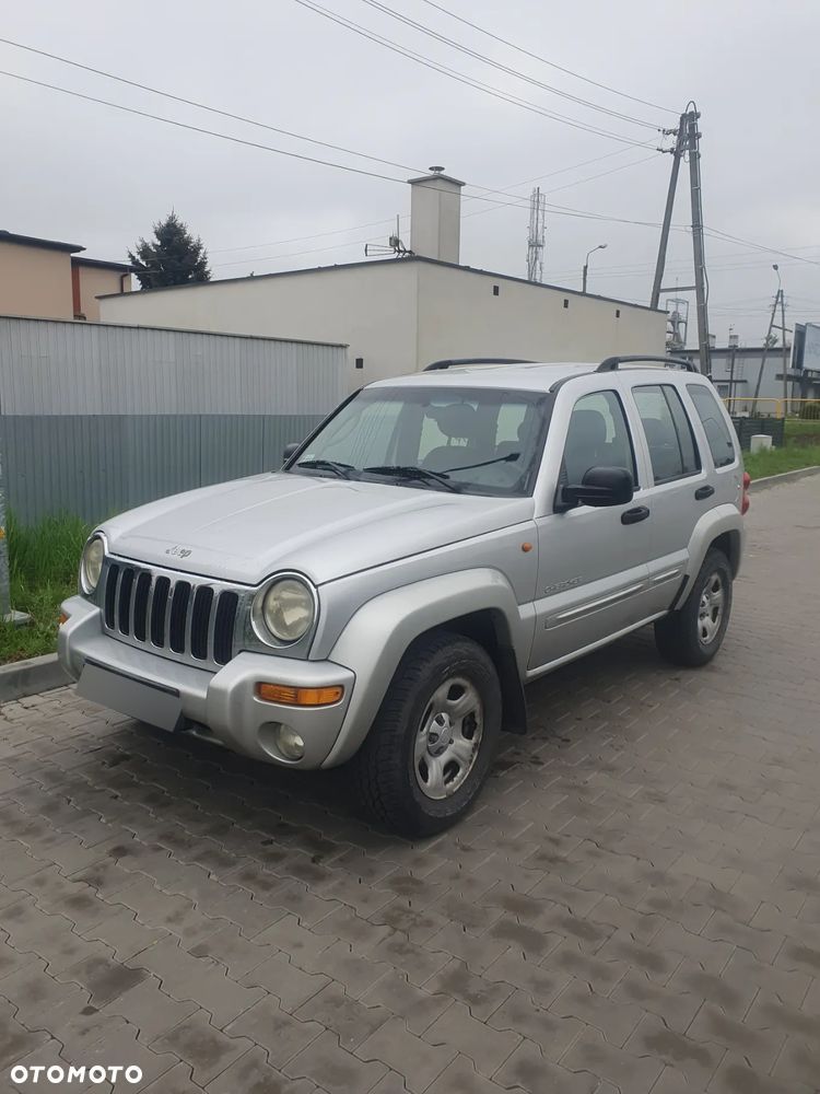 Jeep Cherokee 2.4 Sport - 1