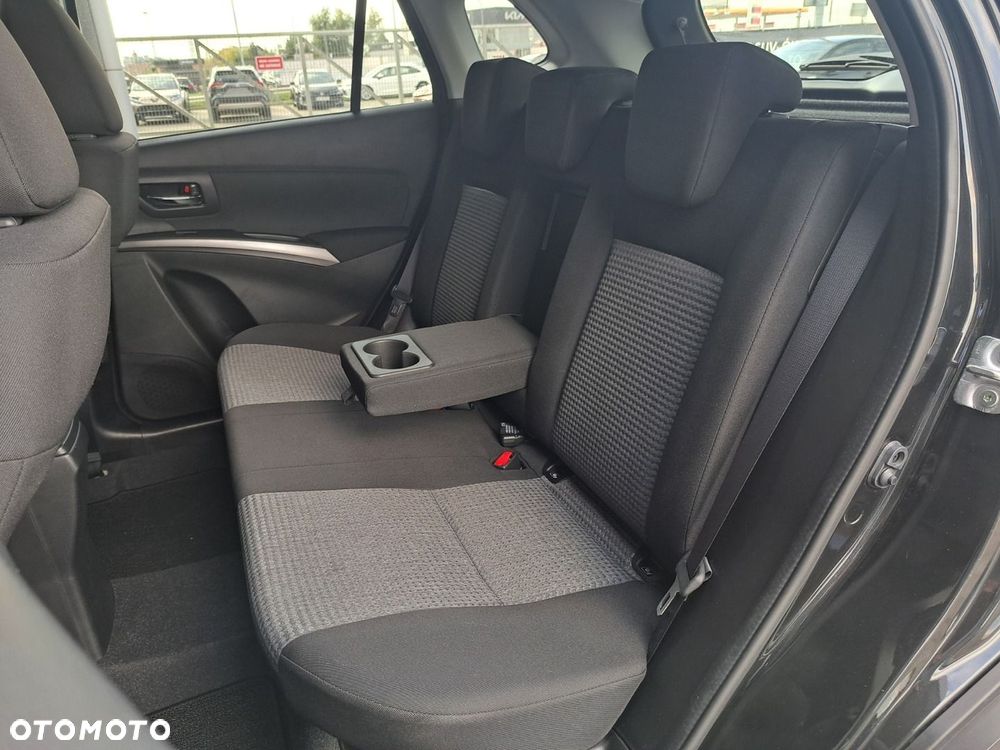 Suzuki Inny - 20