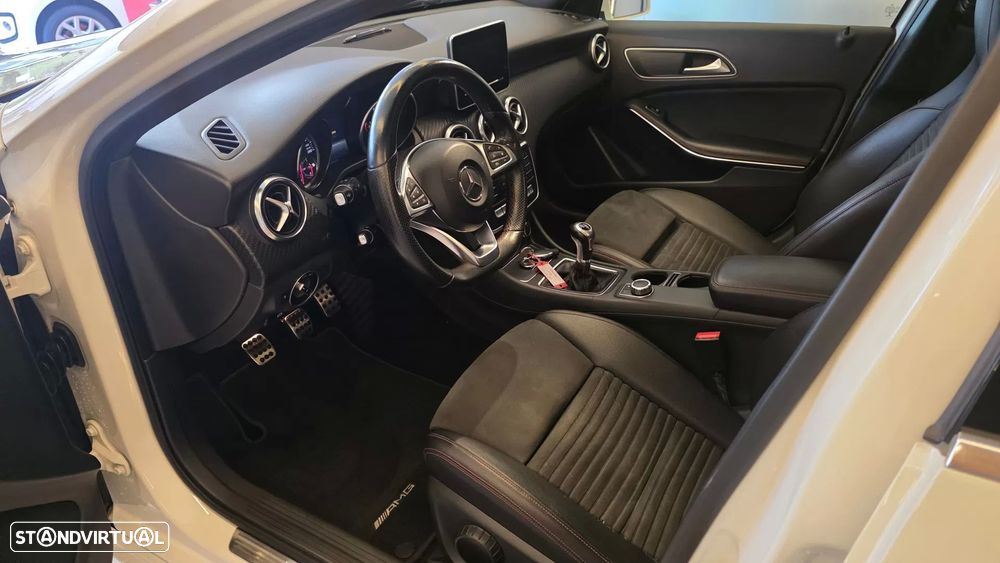 Mercedes-Benz A 200 d AMG Line - 6
