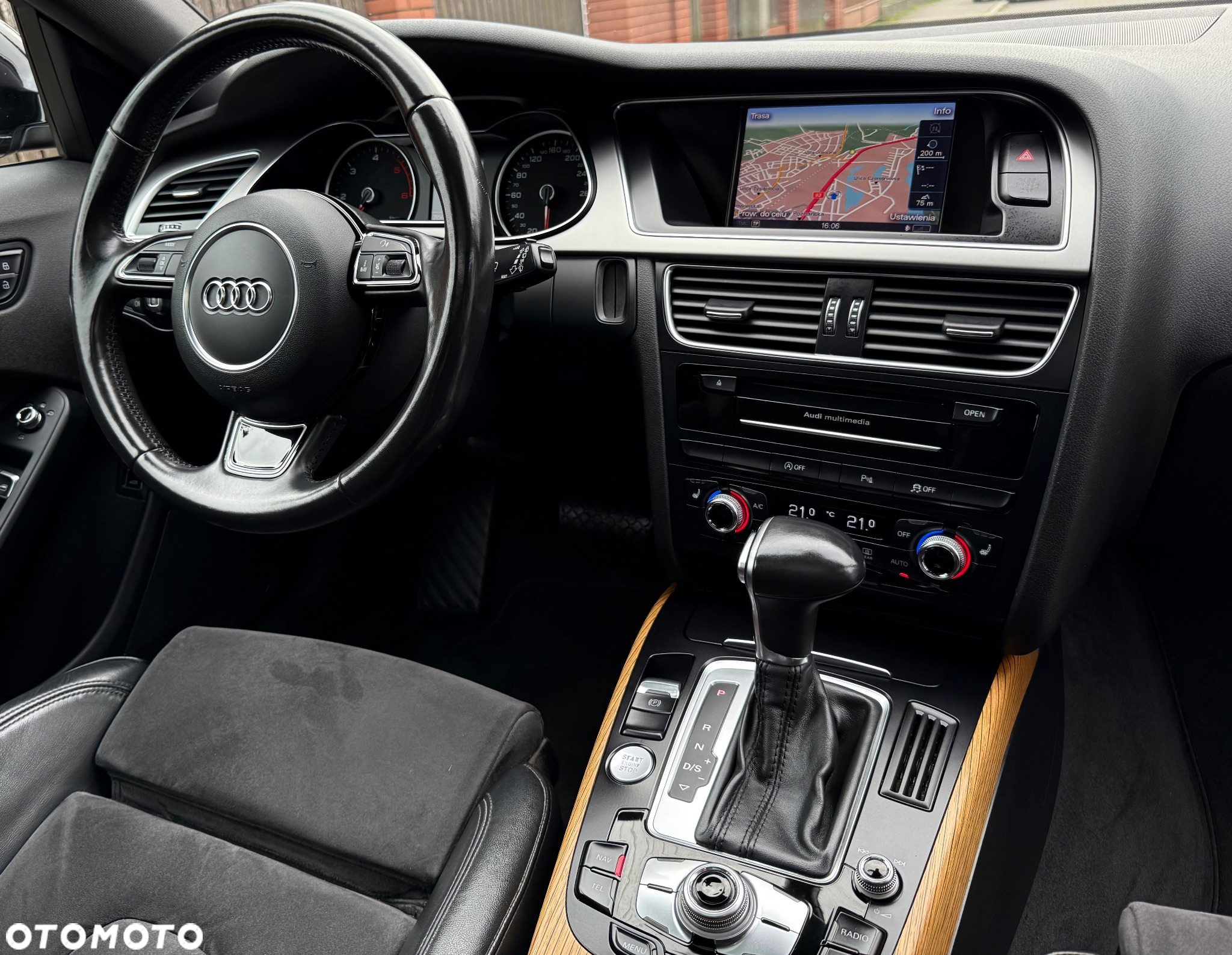 Audi A4 Allroad quattro 2.0 TDI DPF S tronic - 21