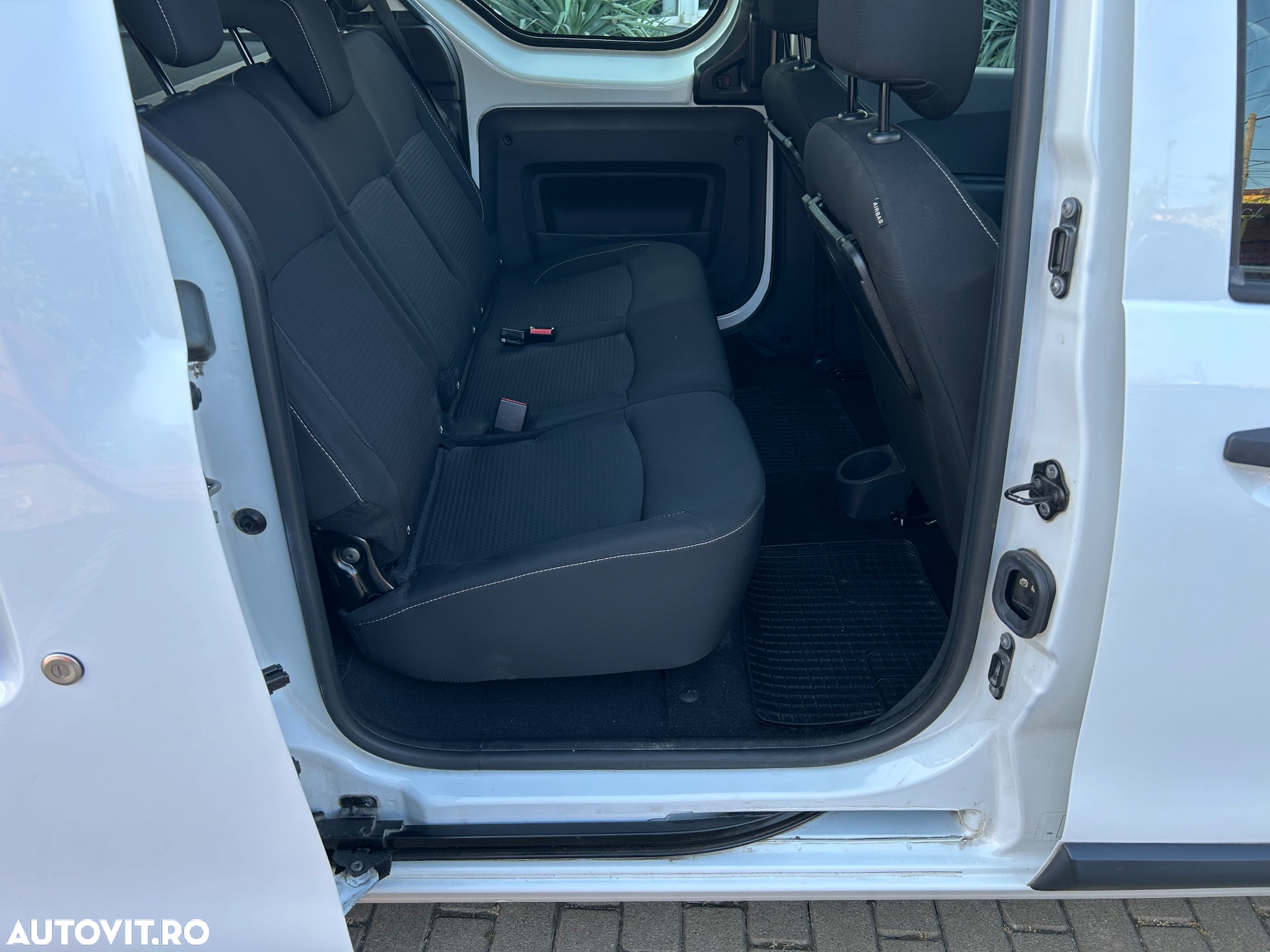 Dacia Dokker 1.5 Blue dCi Laureate - 19