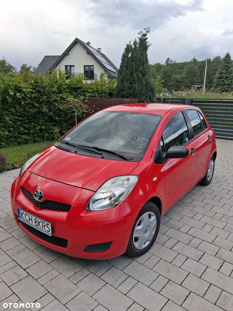 Toyota Yaris 1.0 Luna EU5 - 1
