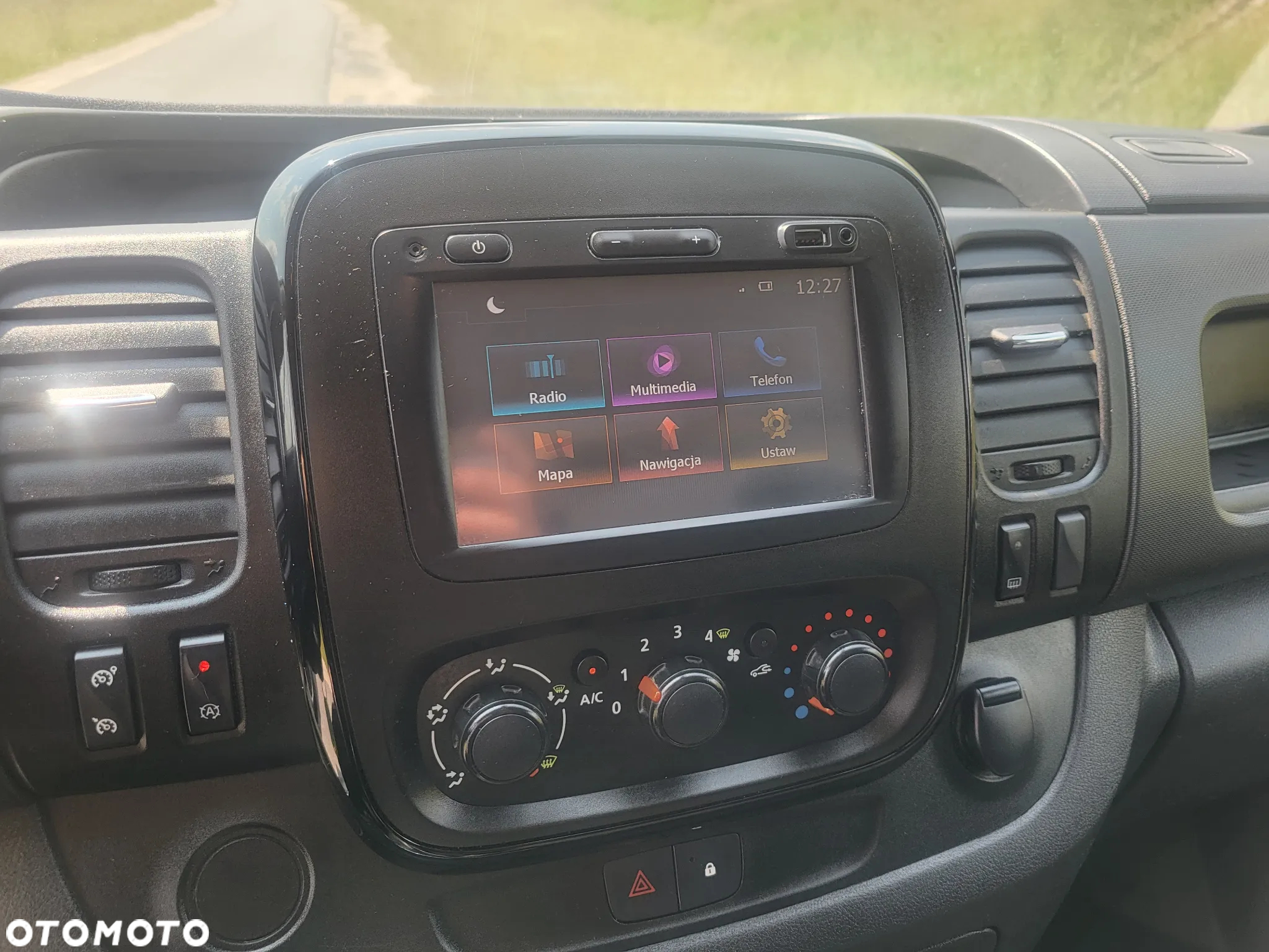 Opel Vivaro - 21