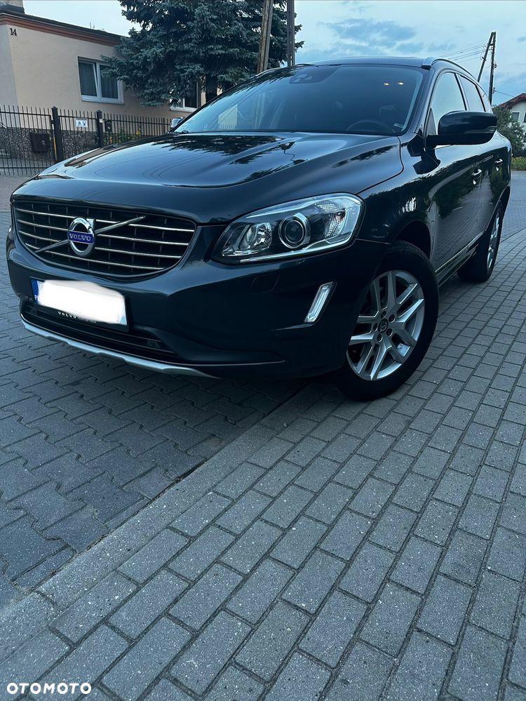 Volvo XC 60 D4 Momentum Pro - 4