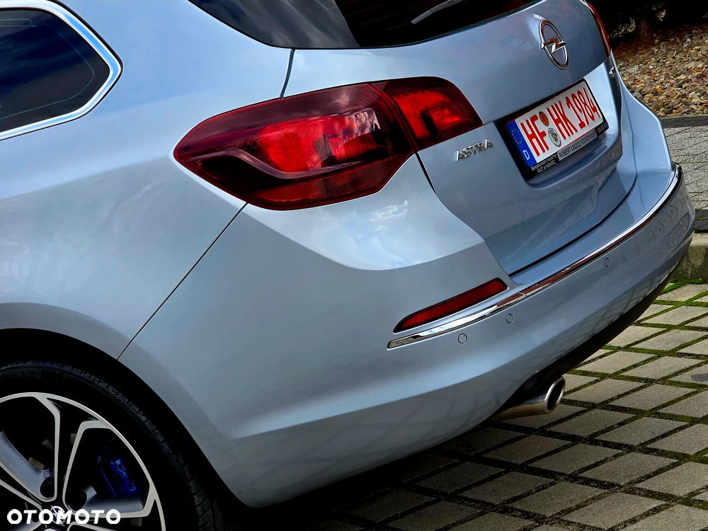 Opel Astra 2.0 CDTI Exklusiv - 16