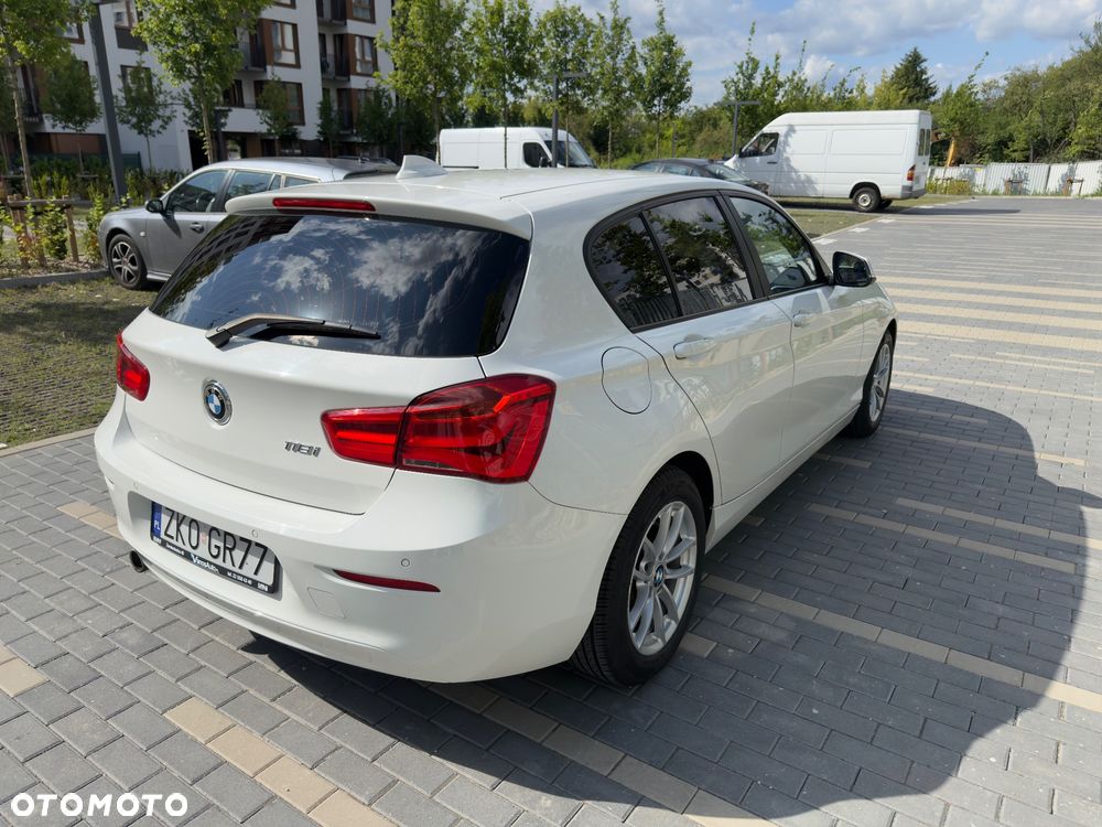 BMW Seria 1 118i - 6