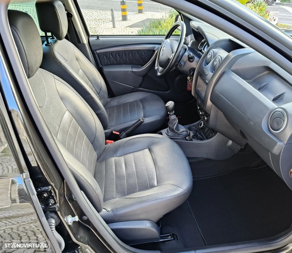 Dacia Duster 1.5 dCi Prestige 135g 4WD - 14