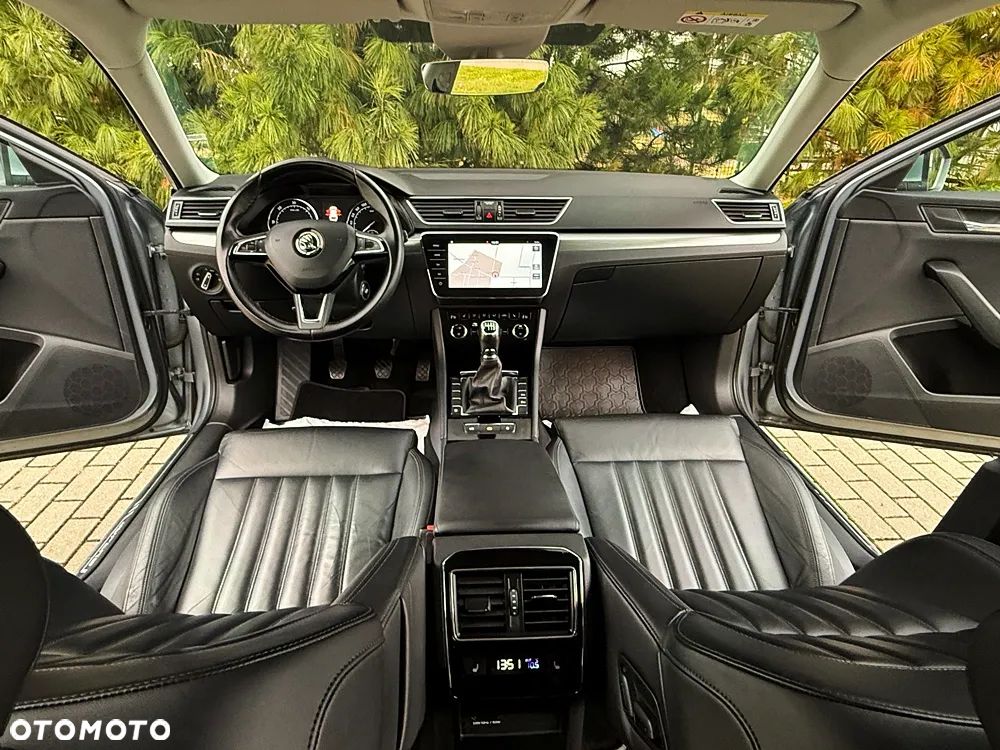 Skoda Superb 1.6 TDI Style - 5
