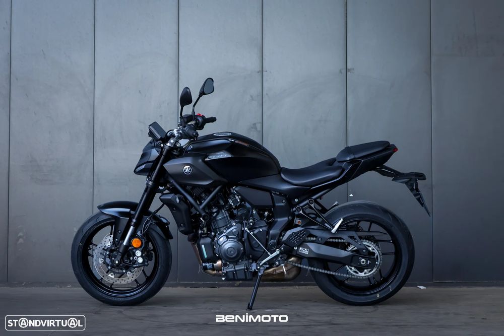 Yamaha MT-07 - 4
