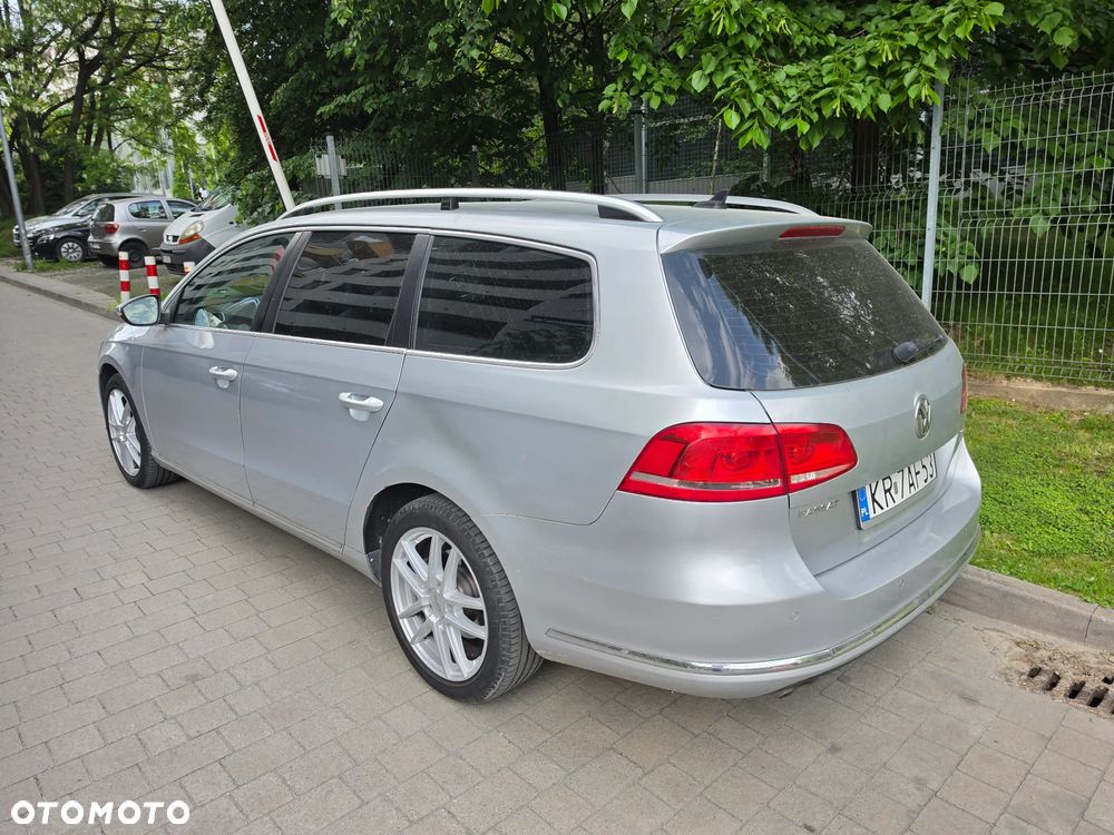 Volkswagen Passat 2.0 TDI DPF Comfortline - 5