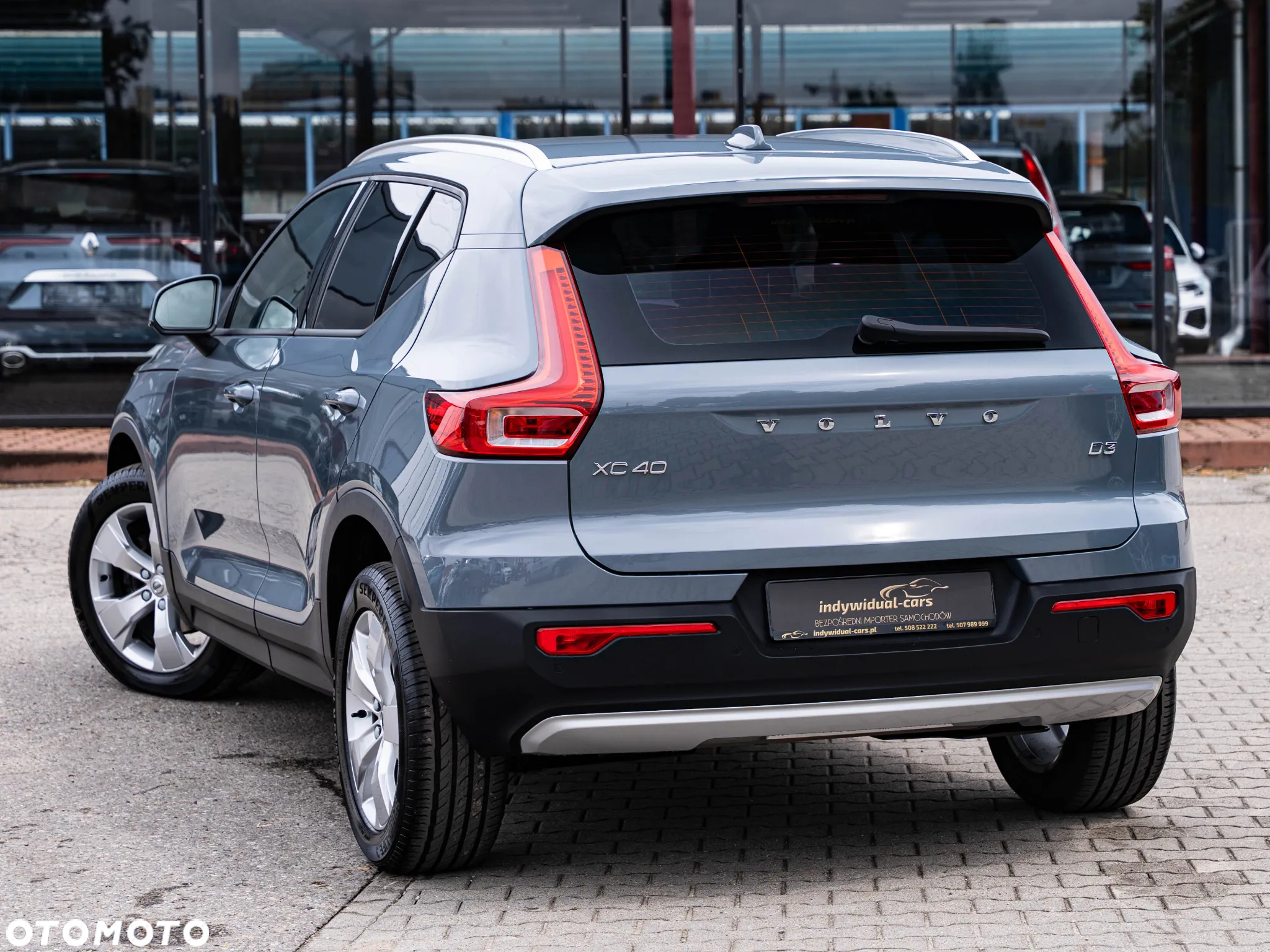 Volvo XC 40 D3 SCR Momentum Core - 4