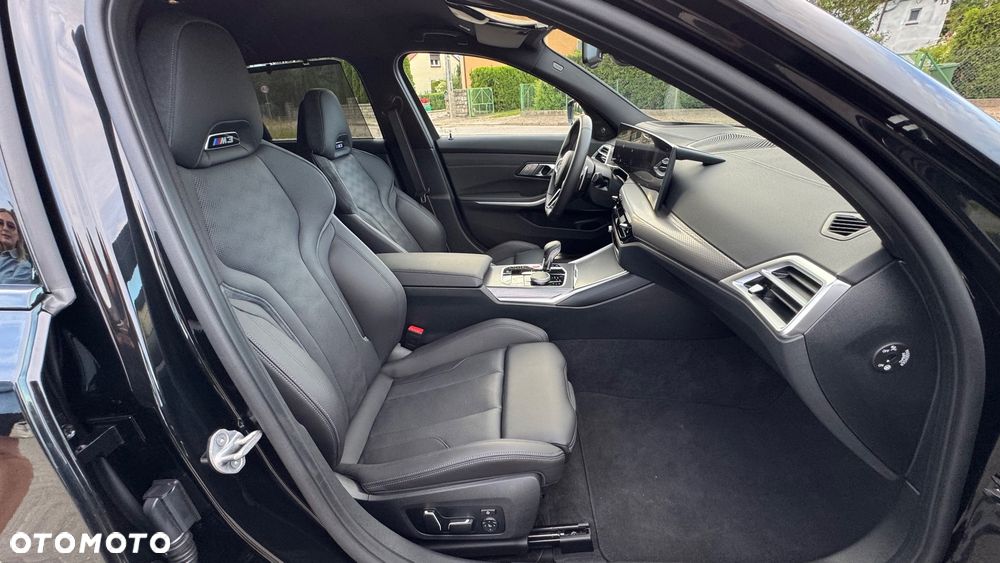 BMW M3 Competition M xDrive - 26