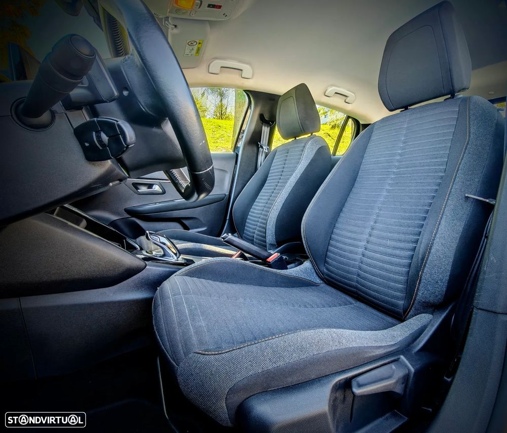 Peugeot 208 1.2 PureTech GT Line EAT6 - 7