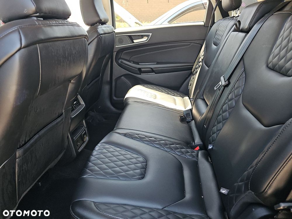 Ford Edge - 10