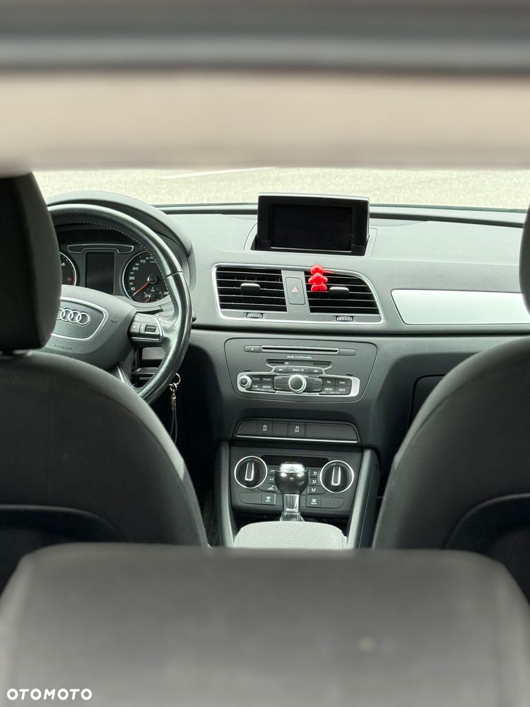 Audi Q3 - 8