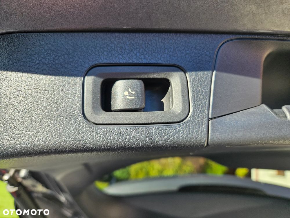 Mercedes-Benz GLB 200 d 4-Matic AMG Line 8G-DCT - 7