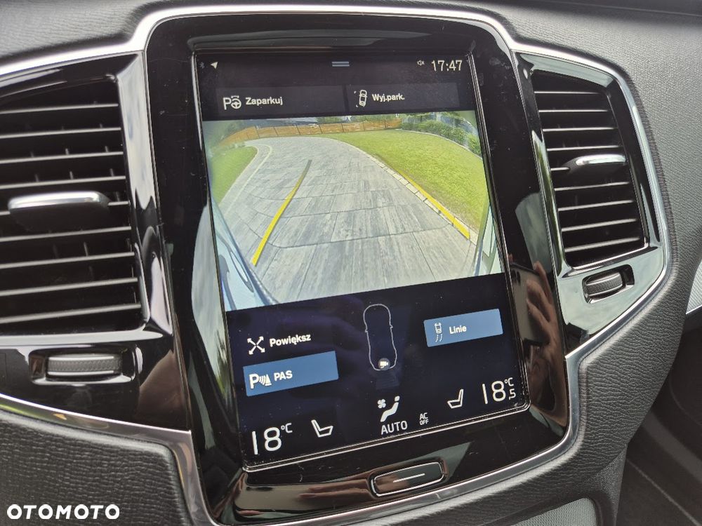 Volvo XC 90 - 30