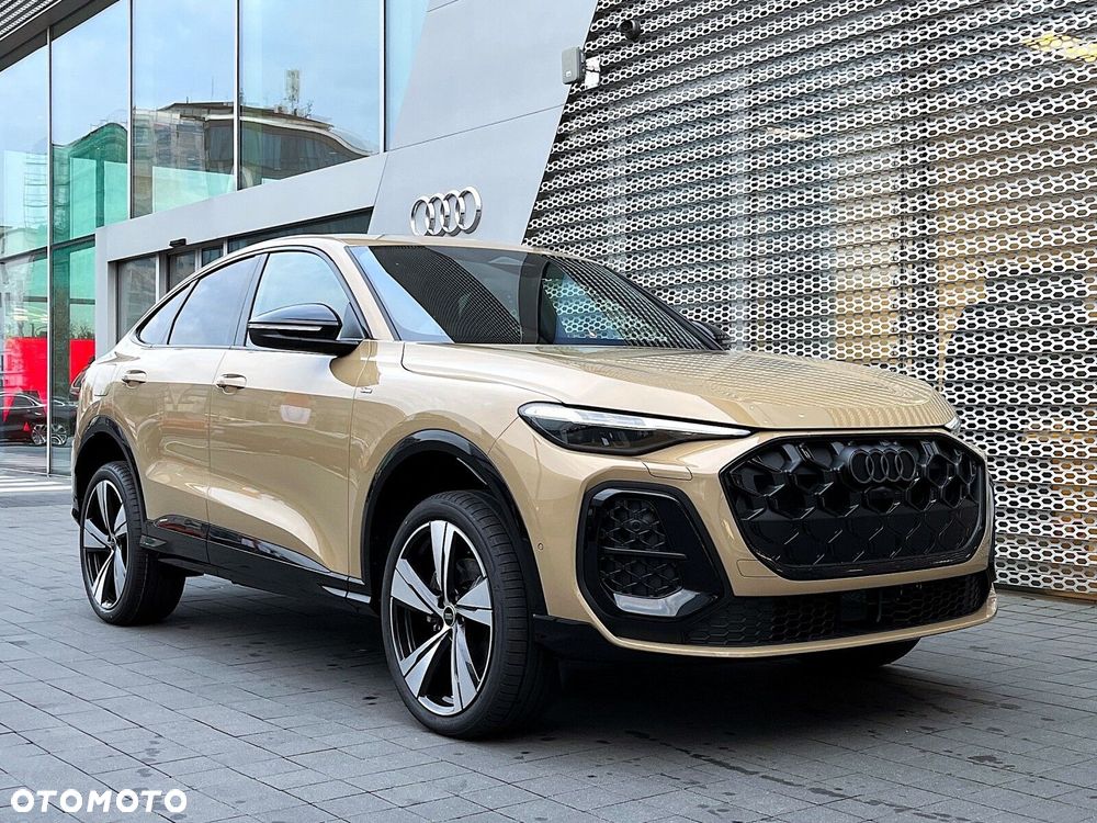 Audi Q5 Sportback - 3