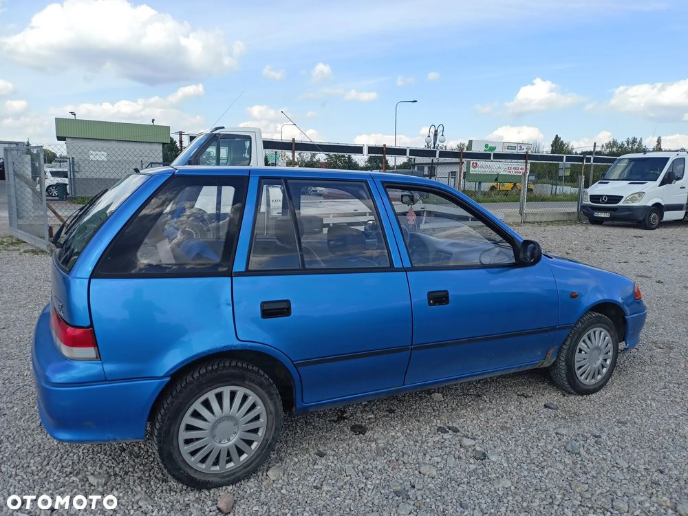 Suzuki Swift - 4