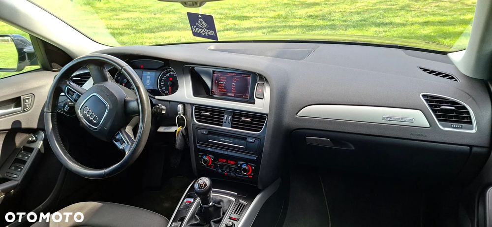 Audi A4 Limousine 2.0 TFSI Ambiente - 22