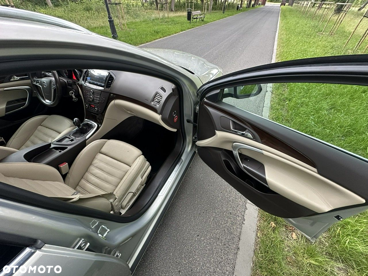 Opel Insignia - 30