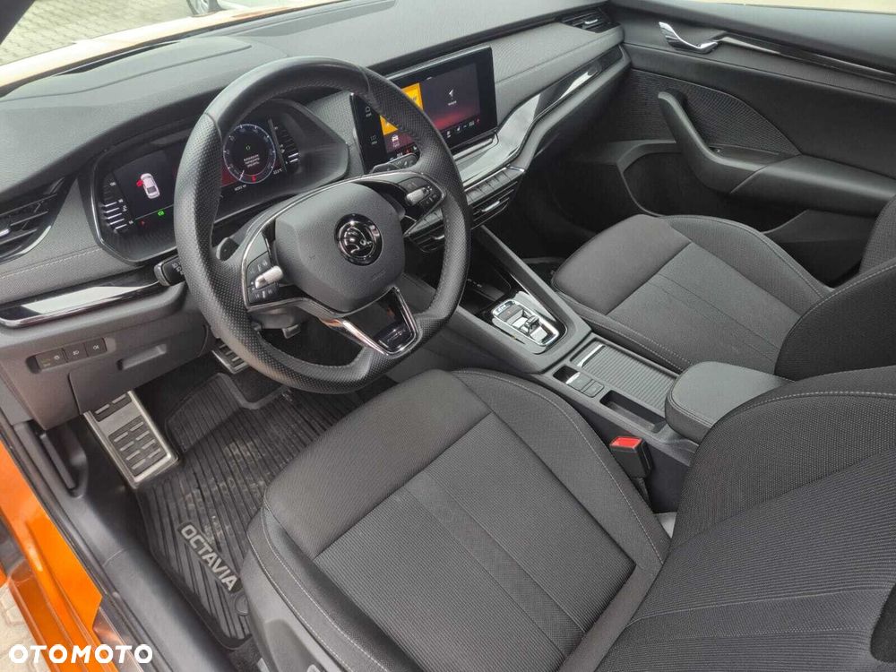 Skoda Octavia 2.0 TSI 4x4 Sportline DSG - 14