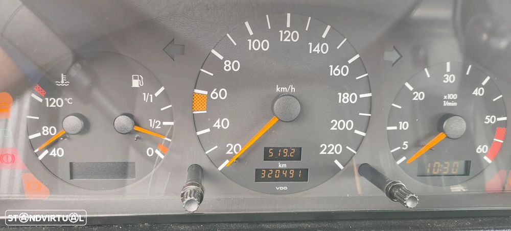 Mercedes-Benz C 220 D - 7