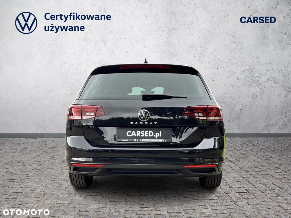 Volkswagen Passat - 5