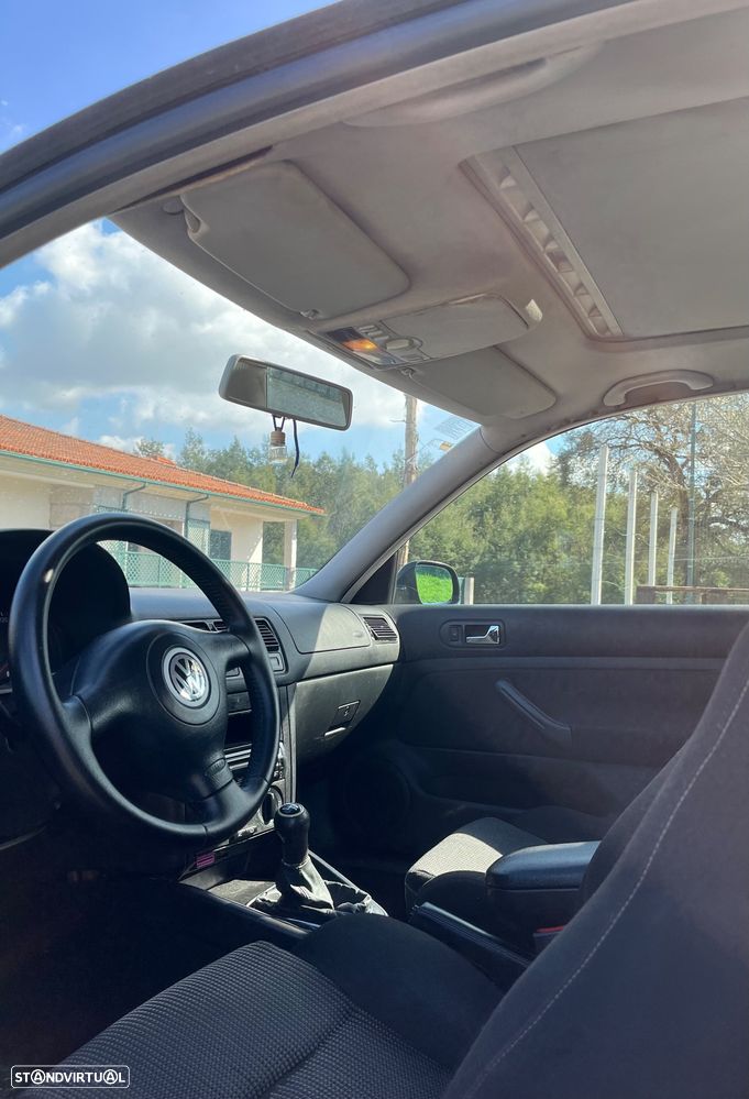 VW Golf 1.6i Highline - 6