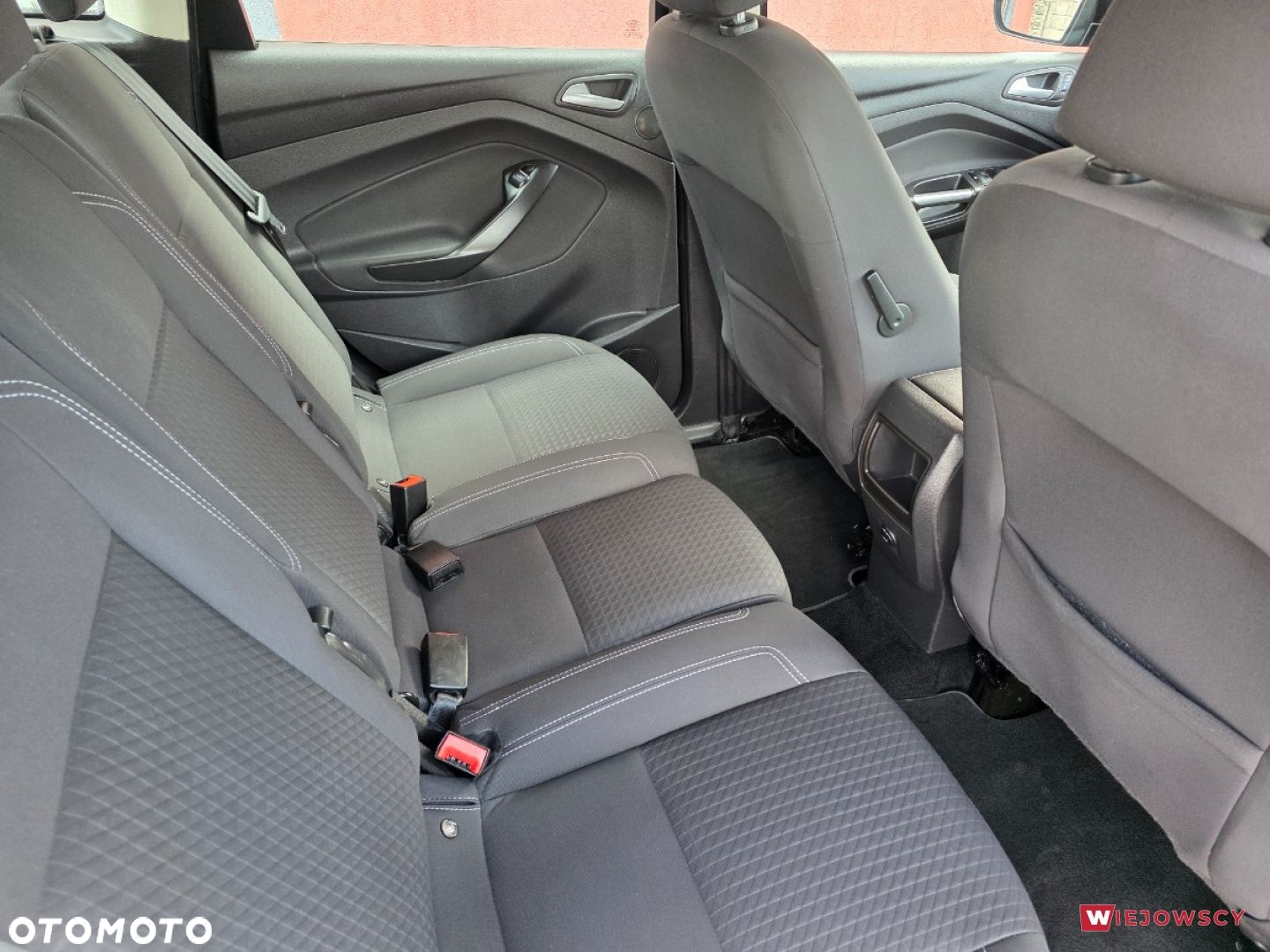 Ford C-MAX - 16